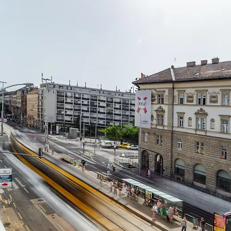 Ξενοδοχείο με διαμερίσματα Marbles 3*