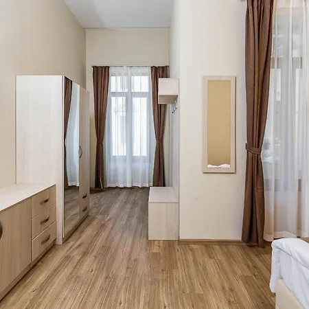 Marbles 아파트호텔