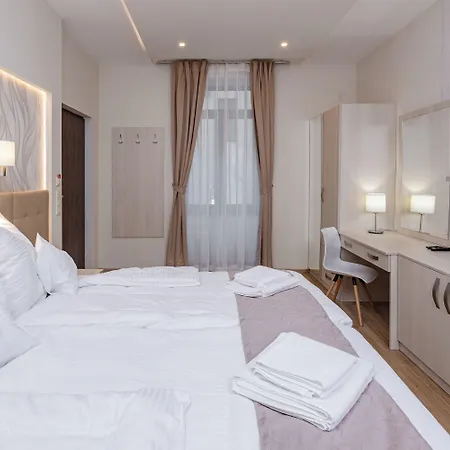 Apartahotel Marbles 3*